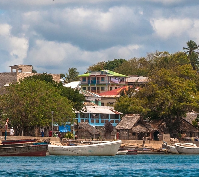 IntoAfrica-Destinos-Kenia-CostaSur-Destacada-min